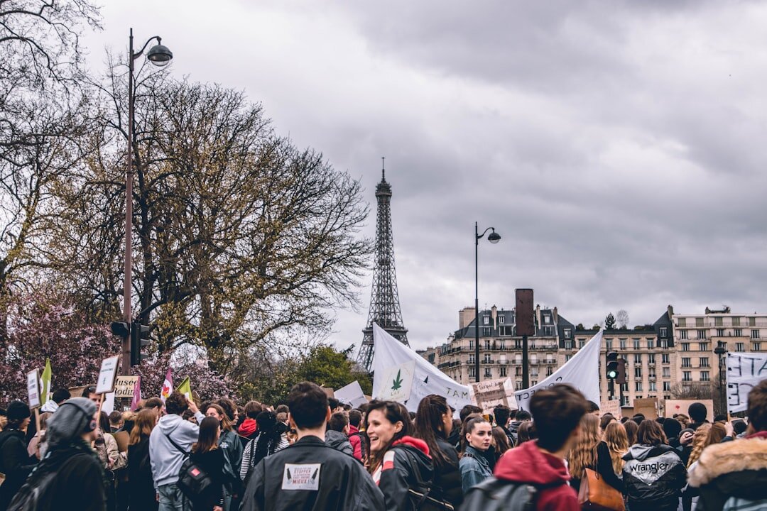paris high society event